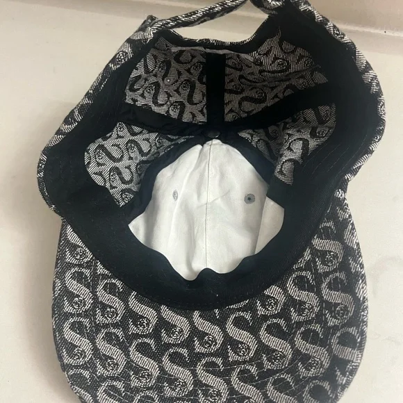 Supreme Monochrome Reptile Pattern Cap - Picture 4 of 8